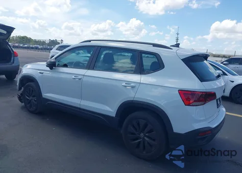 2024 Volkswagen Taos 1.5T S z USA, uszkodzony, nr VIN 3VV5X7B21RM101357